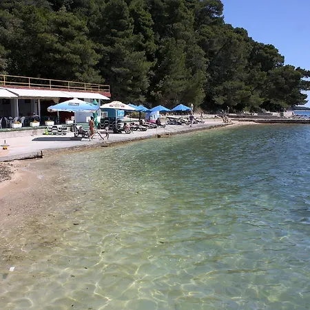 With Parking Space Palit, Rab - 22743 Apartament Rab Town